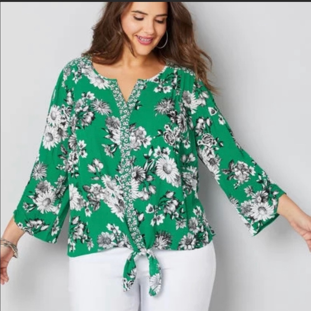 Avenue Green Floral Flowy Top Front Tie sz 22/24
